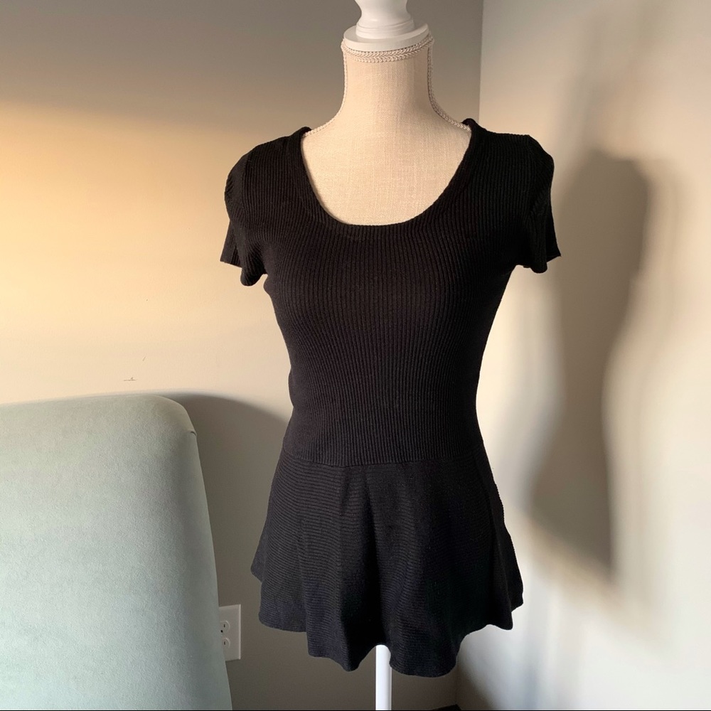 *FREE WITH PURCHASE - Philosophy Black ribbed peplum top